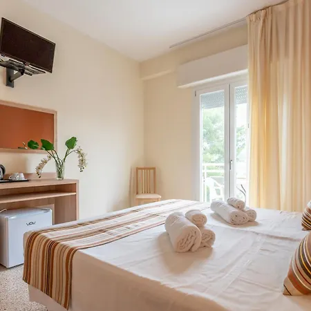 Hotel Cormoran Riccione-3