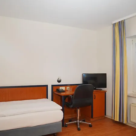Hotel Am Hillegosser Hof-2