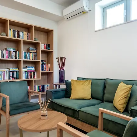 Aloe Boutique Hotel & Suites - Adults Only-2