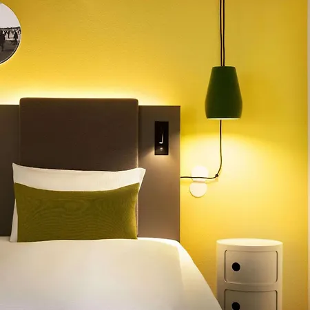 Vienna House Easy by Wyndham Berlin Friedrichshain-2