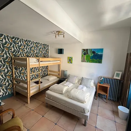 Cassis Hostel-2
