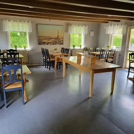 Nyckelbo Vandrarhem-2