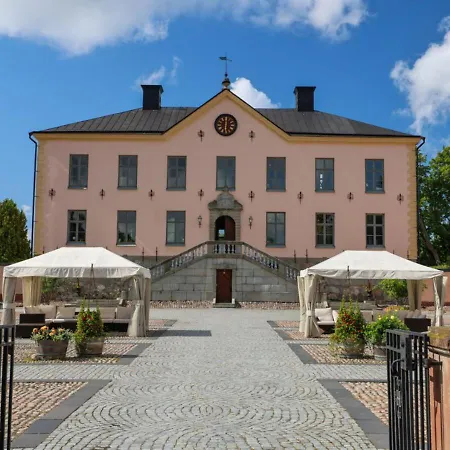 Hesselby Slott-2