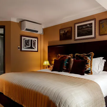 Rose And Crown Hotel-2
