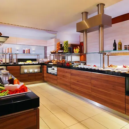 Sheraton Duesseldorf Airport Hotel-2