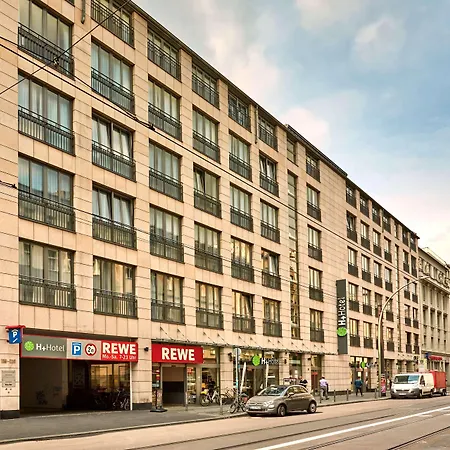 H+ Hotel Berlin Mitte-3