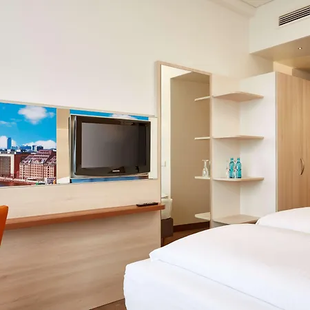 H+ Hotel Berlin Mitte-2