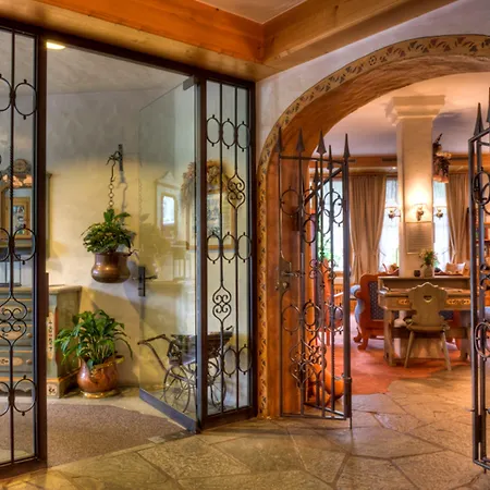 Hotel Le Grand Chalet Gstaad-2