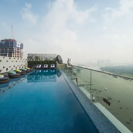 Liberty Central Saigon Riverside Hotel-3