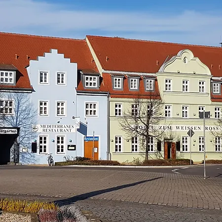 Hotel Zum Weissen Ross-3