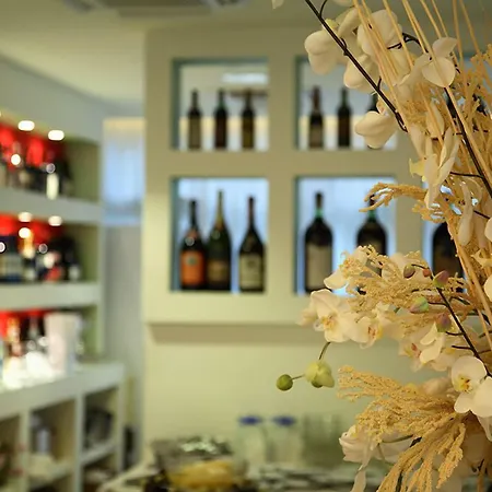 Hotel Aristeo Rimini Fronte Mare-2