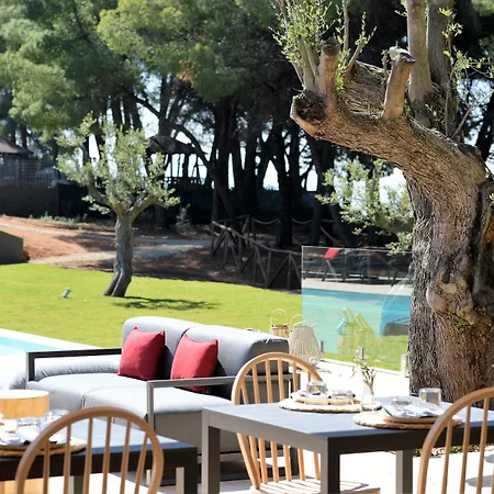Amantes Villas And Suites-2