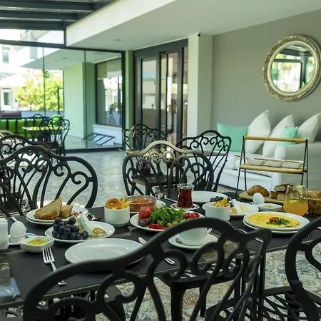 The Mori Club Hotel-2