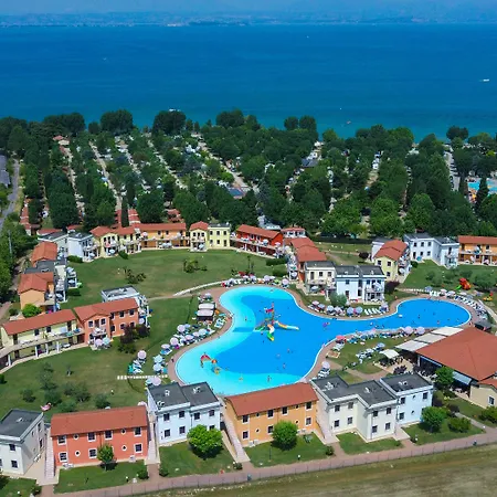 Gasparina Village-3