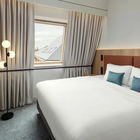 Courtyard By Marriott Pilsen-3