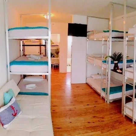 Bikini Hostel, Cafe&Beer Garden - Adults Only-3