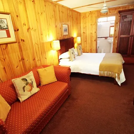 The Graywood Hotel-2