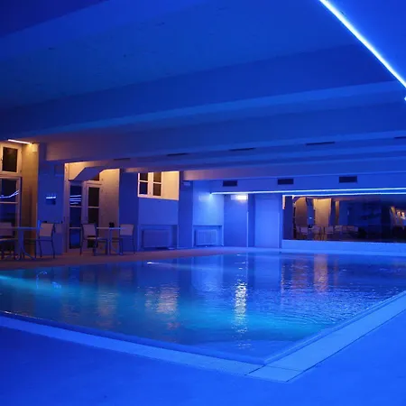 Plus Berlin Hostel Und Hotel-3