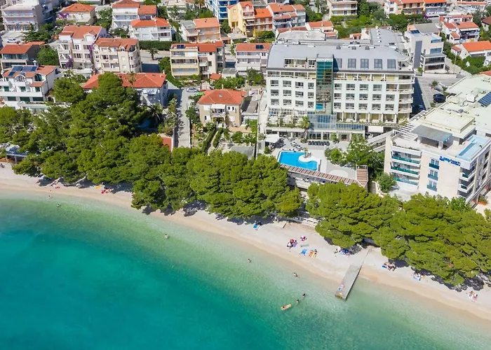Hotel nahe College: Hotel Park Makarska