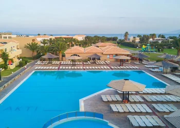 5-Sterne-Hotel: Akti Beach Club