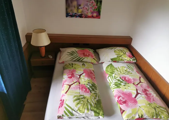 Kabine: Erlebnishof Tschabitscher