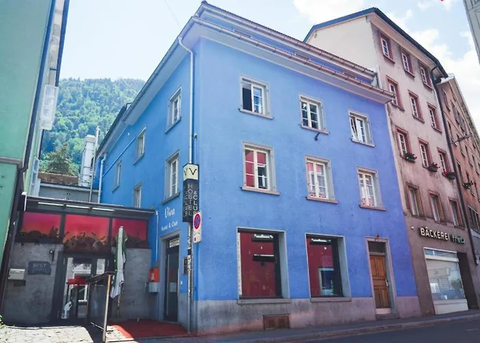 VIVA Hostel