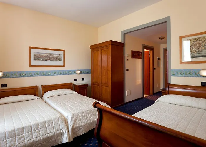 3-Sterne-Hotel: Ih Hotels Firenze Select