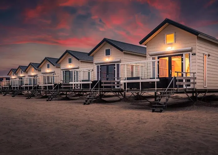 Private Villa: Strandbungalows Vrouwenpolder