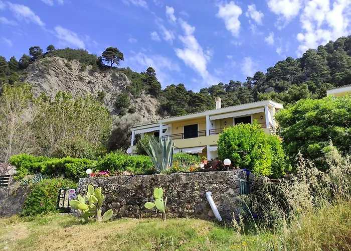 Waves Apartments Harmony Glyfada Corfu