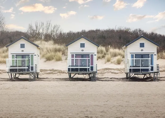 Private Villa: Strandbungalows Vrouwenpolder