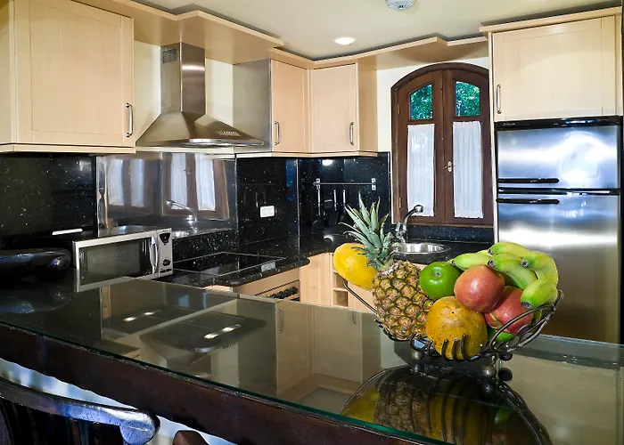 Resort: Regency Country Club, Apartments Suites