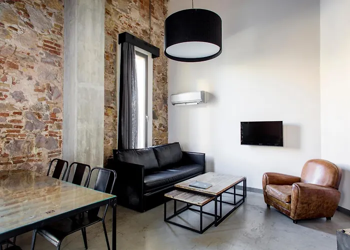 Barcelona Apartment Republica