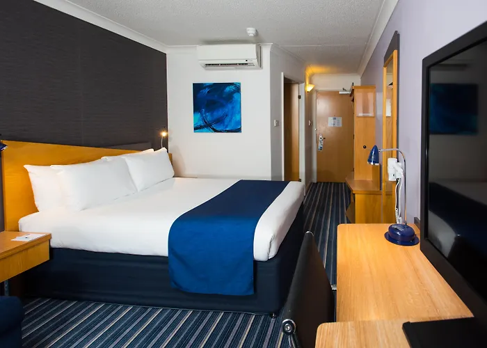  Holiday Inn Express London - Wandsworth By Ihg