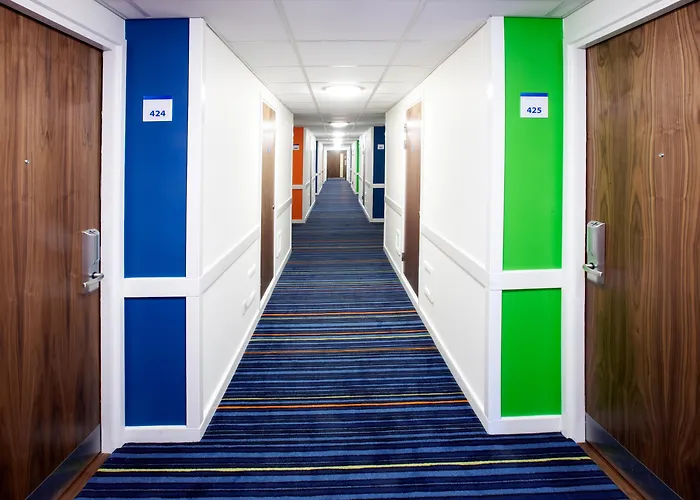 3 SterneHotel Holiday Inn Express London City, An Ihg