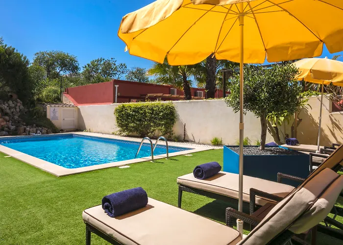 Costa D'Oiro Ambiance Village