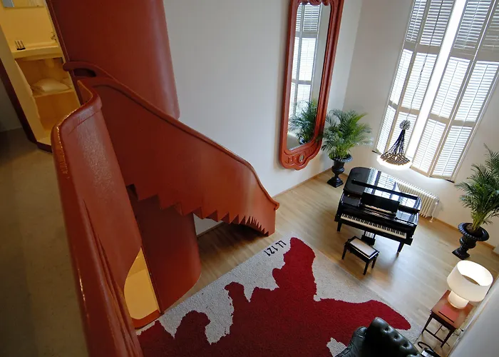 3-Sterne-Hotel: Lloyd Hotel