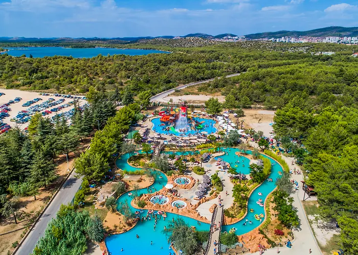 Ping Pong Hotel: Amadria Park Beach Hotel Niko