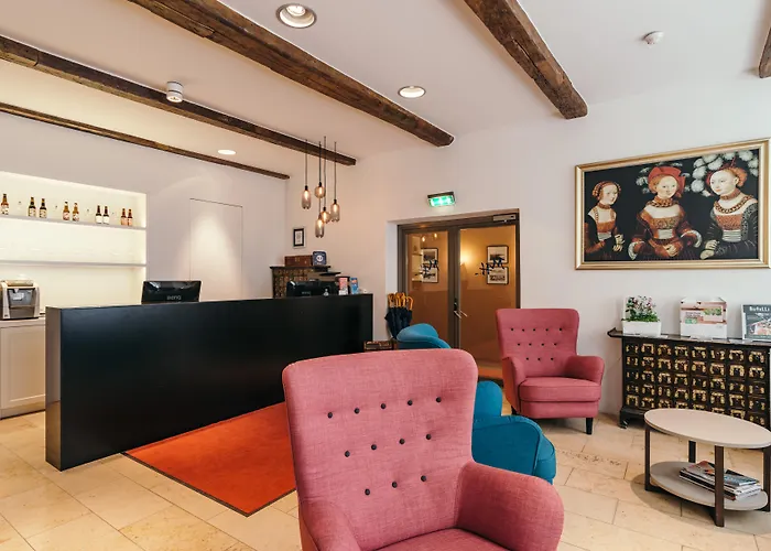 Resort: Merchants House Hotel