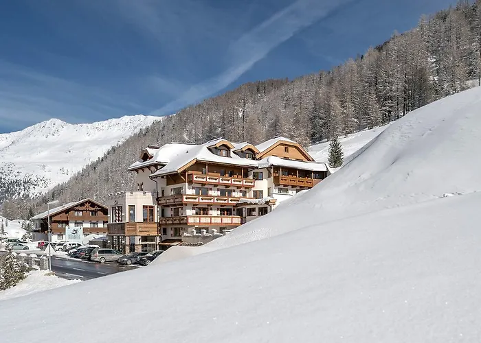 Burghotel Alpenglühn