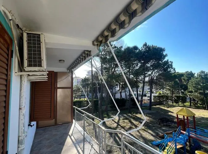 Kamberi Hotel & Apartments 2