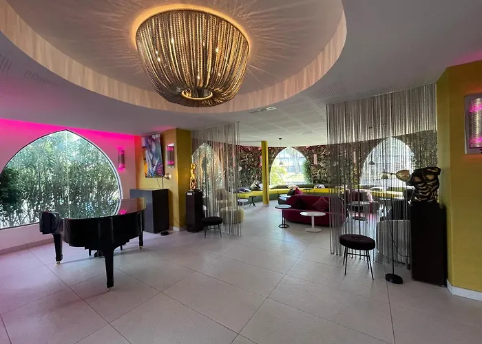 Oz'Inn &Spa