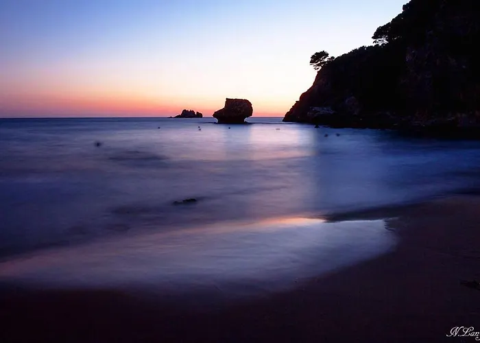 Yaliskari Beach