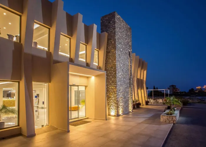 Ping Pong Hotel: Lardos Bay Hotel