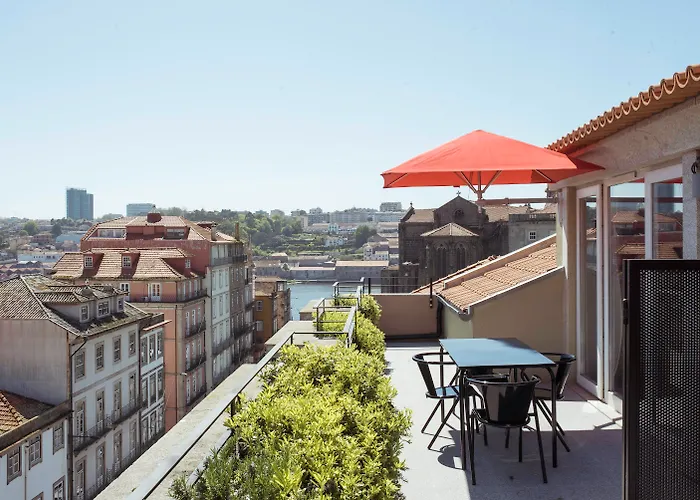 Editory House Ribeira