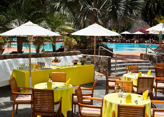 Ping Pong Hotel: Seaside Palm Beach