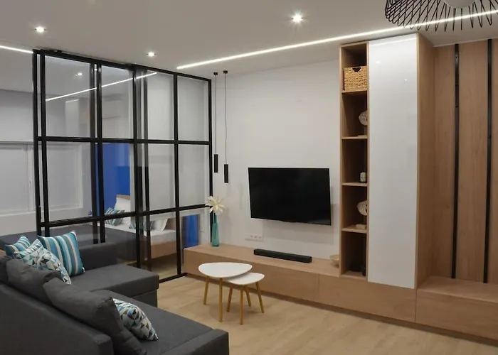 Luxurious City Apartment With Sea View - Lite Blue