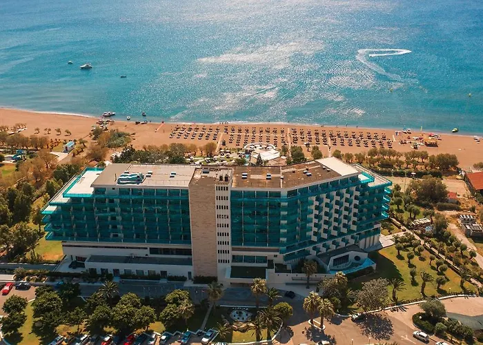 Hotel mit Pool: Calypso Beach