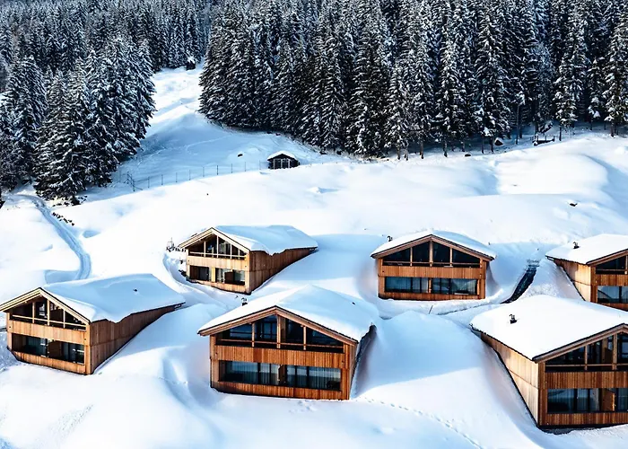 Hotel mit Pool: Torghele'S Wald & Fluh