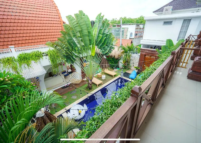 Shortcut Breeze Guest House