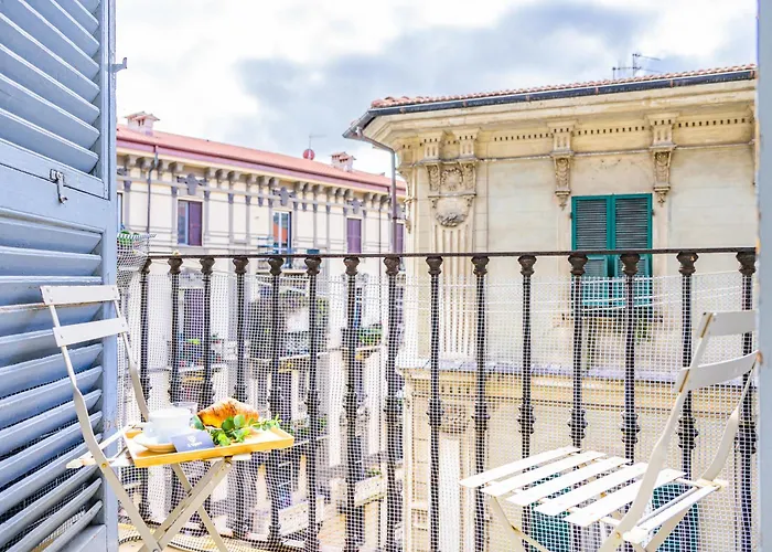 L'Opera Rooms & Suite
